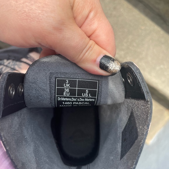 Dr Martens 1460 PASCAL LEATHER WILD HEART PRINTED LACE UP BOOTS - Picture 7 of 7